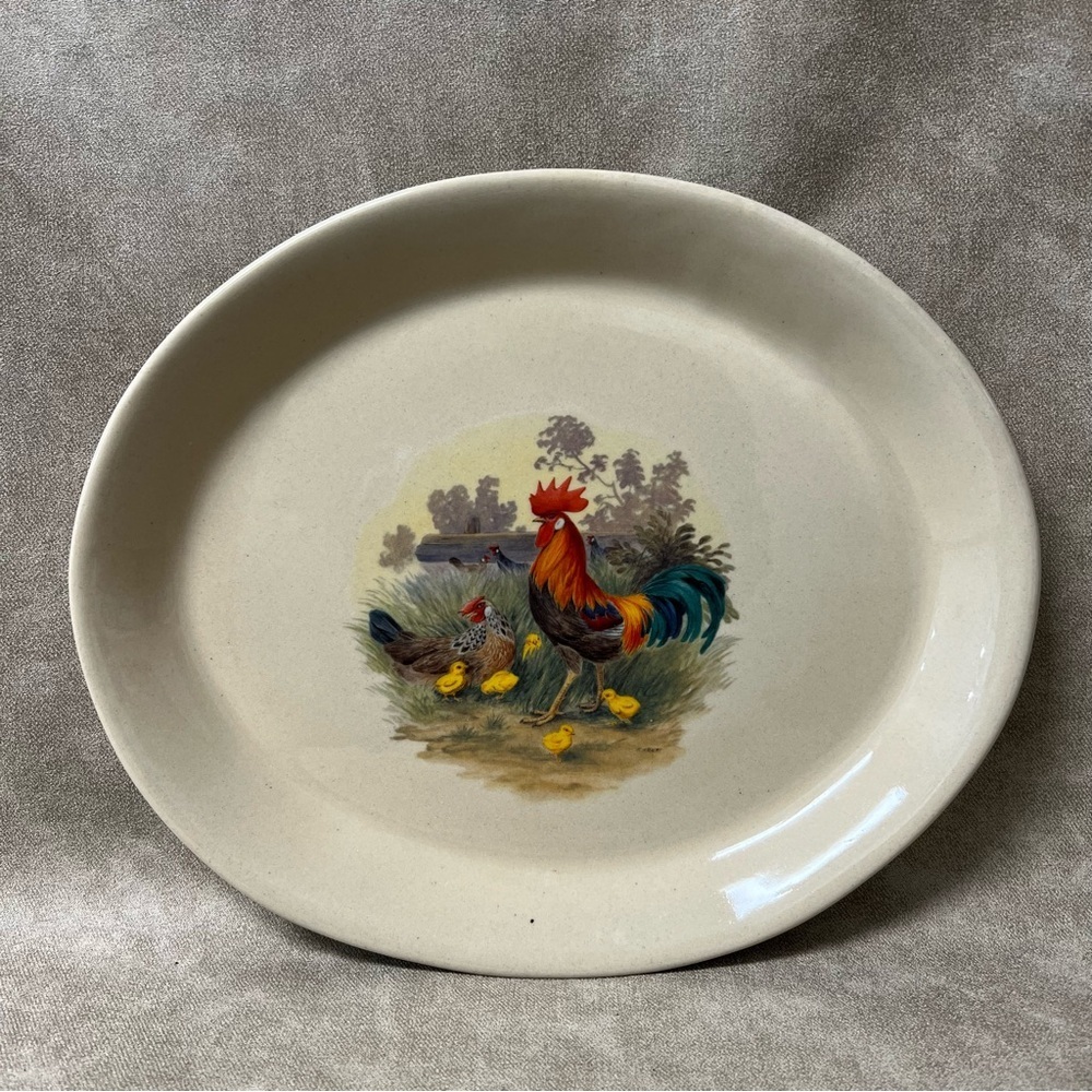 Homer Laughlin China Chicken and Rooster Oval Plate 10" x 9"